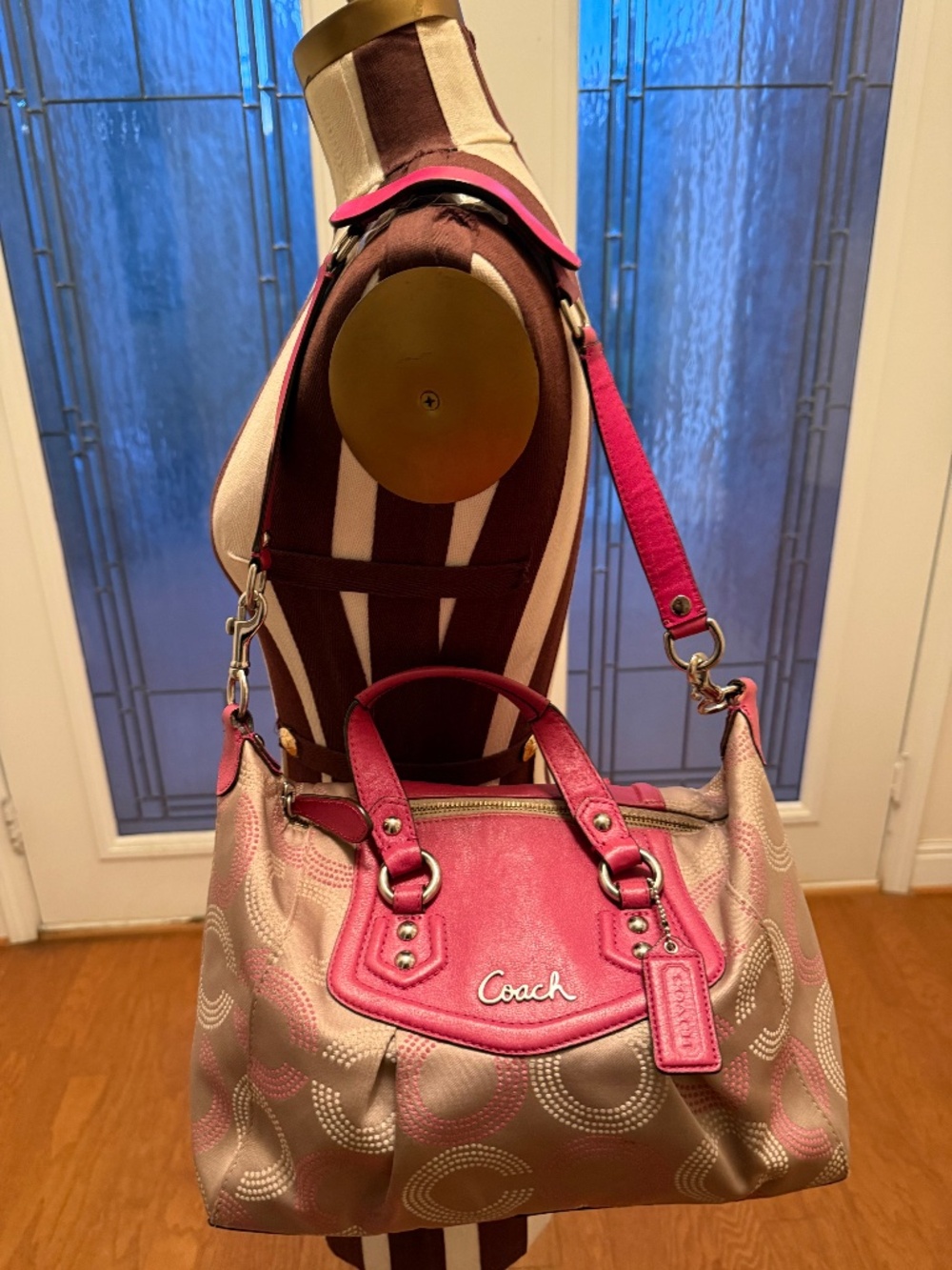 Coach Ashley Carry All Signature Dotted Op Art Shoulder Bag Pink F20027